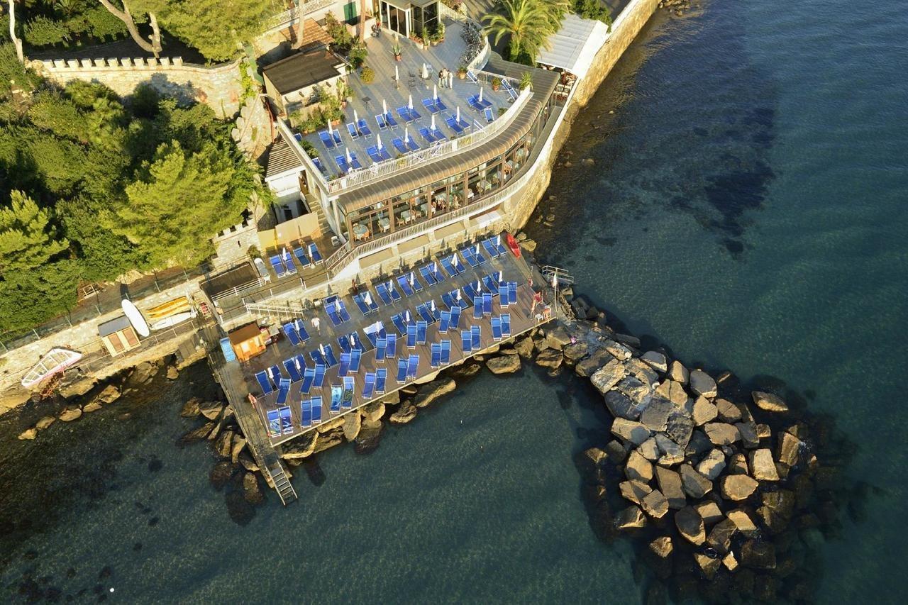 Arc En Ciel Hotel 4*